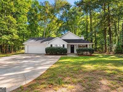 2633 Highway 54, Moreland, GA, 30259