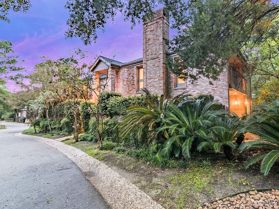 1st image of 9121 Briar Forest Dr