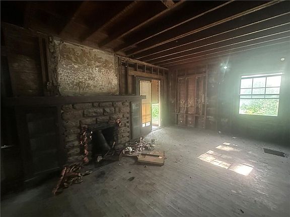 5th image of 5814 Eastwood Ct