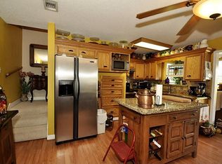 10602 Bushnell Rd, Needville, TX 77461