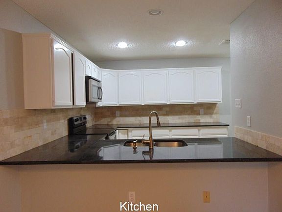 5th image of 1740 Palo Alto Dr