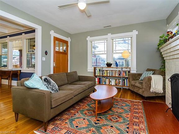5th image of 21 Austin Ave