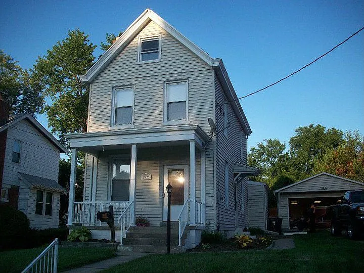 3926 Trevor Ave photo 1