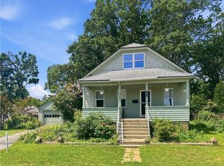 131 Welfare Ave, Warwick, RI 02888