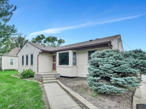 116 Kansas St, Murdock, NE 68407