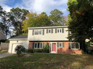 59 Dagmar Rd, Stamford, CT 06905