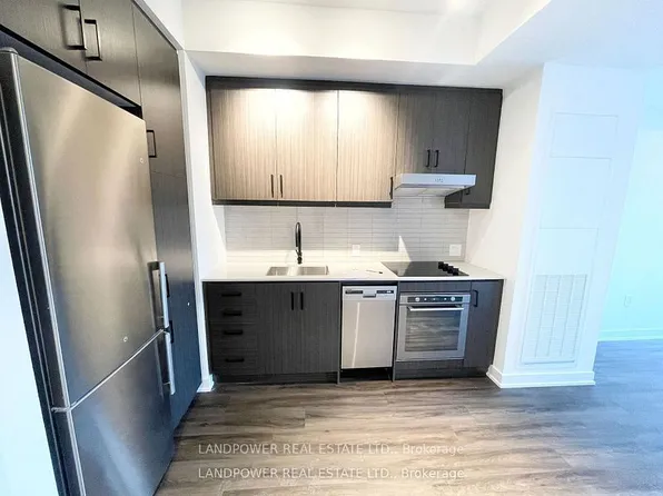 9 Tecumseth St, Toronto, ON