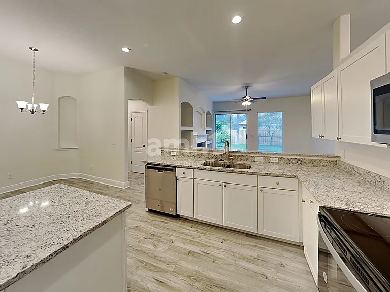 629 Battlegate Ln — Photo 4