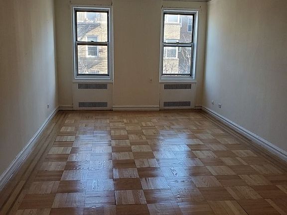 5th image of 4115 45th St APT 5G