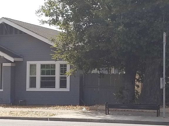2nd image of 2515 N California St