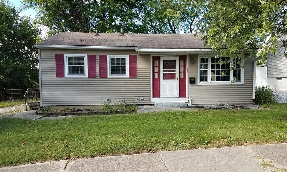 1st image of 325 Hillhaven Dr