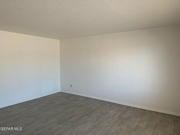 3rd image of 2716 Morehead Ave