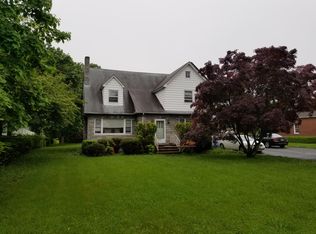 310 Cedar Grove Ln, Somerset, NJ 08873