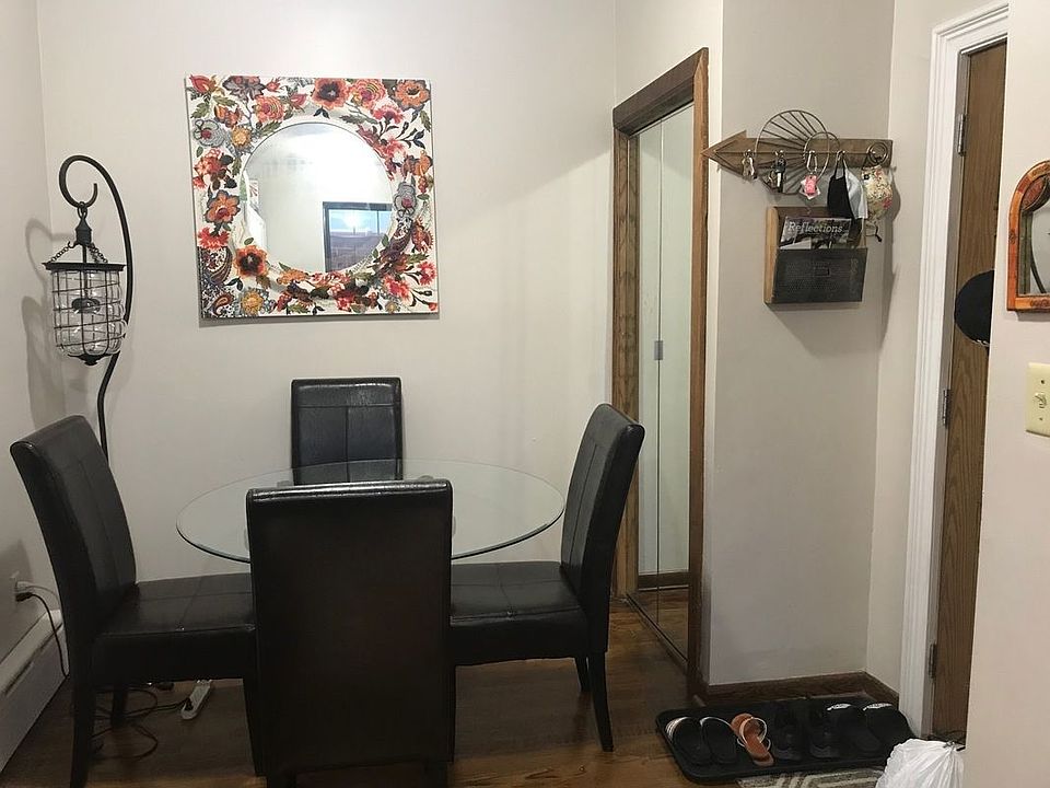 2nd image of 25-20 38th St #2C