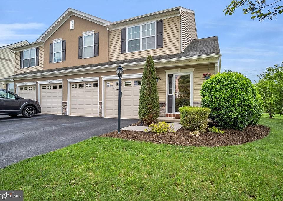 1st image of 2622 Brownstone Dr