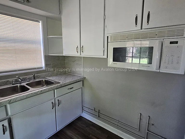 5474 N River Rd — Photo 18