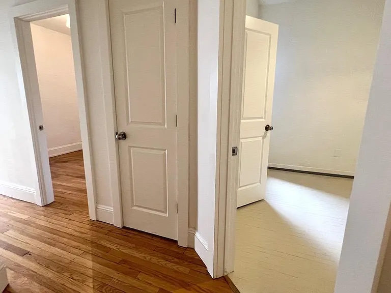 Bedroom 3 (r) and Bedroom 2 (l) from Hallway