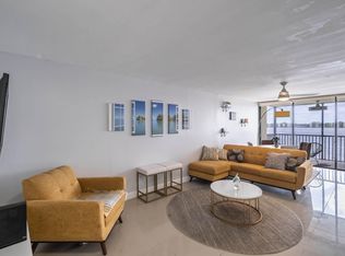 105 Lake Emerald Dr APT 308, Oakland Park, FL 33309