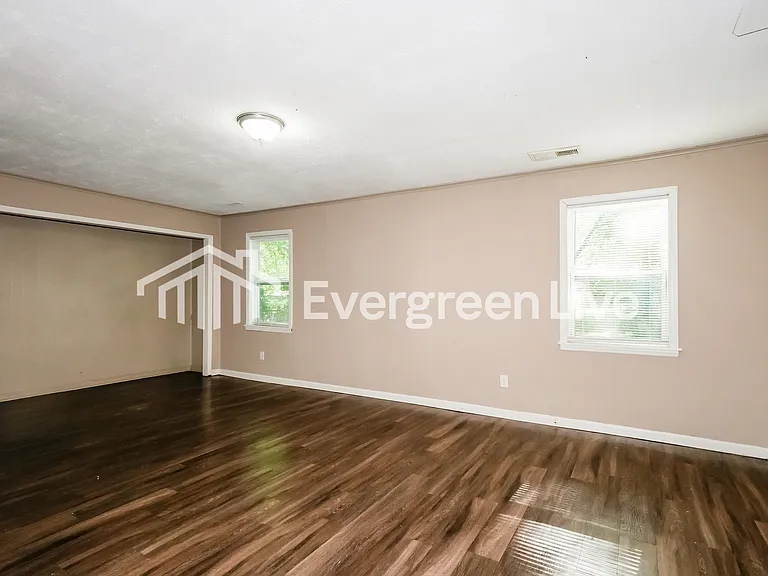 2954 Cherry Rd — Photo 7