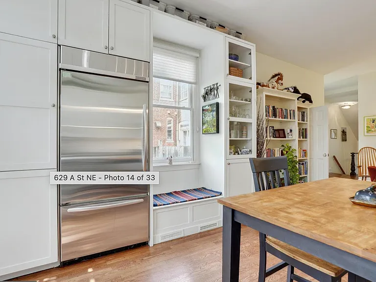 629 A St NE — Photo 10