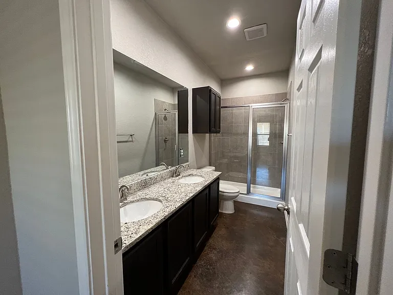 1128 Renee Way — Photo 13