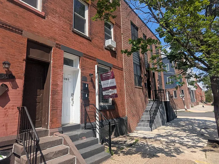 2305 N College Ave — Photo 2