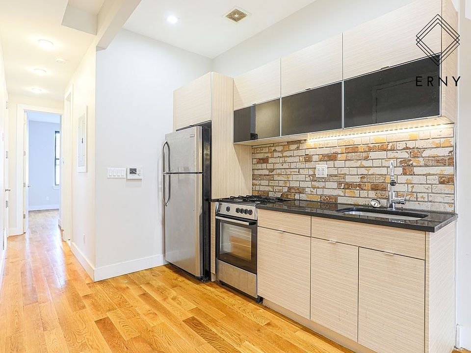 1st image of 248 Melrose St #2LEFT
