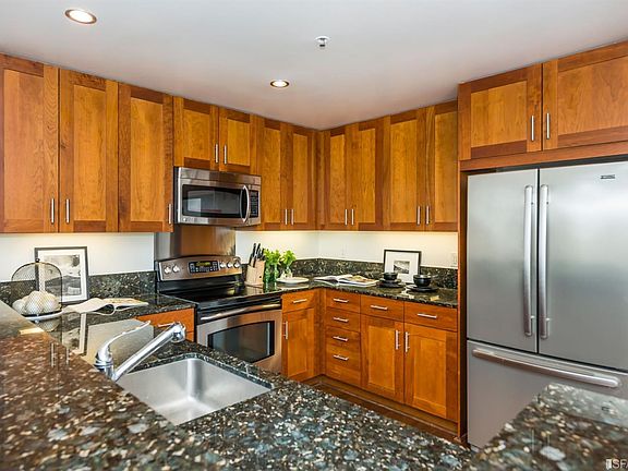 4th image of 350 Broderick St APT 303
