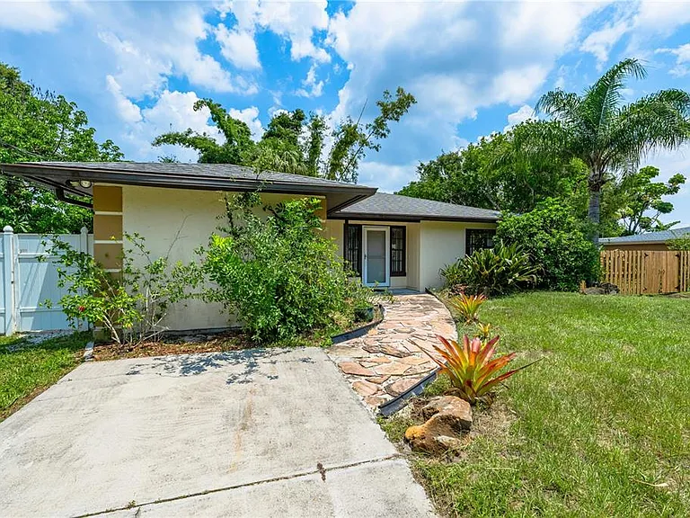 3709 Alden Way — Photo 3