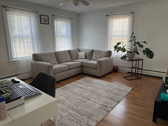 5th image of 439 Broad St Floor 2
