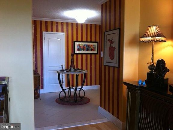 2nd image of 3701 S George Mason Dr Unit 314