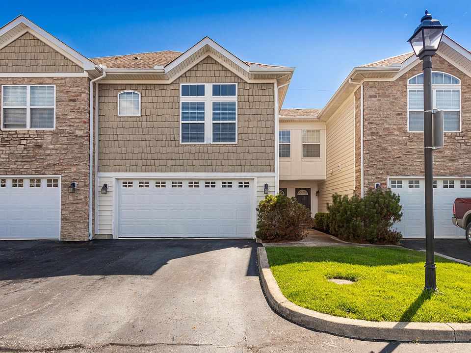 1st image of 5692 Albany Reserve Dr