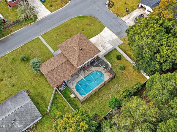 3905 MEEK Drive, Jacksonville, FL 32277