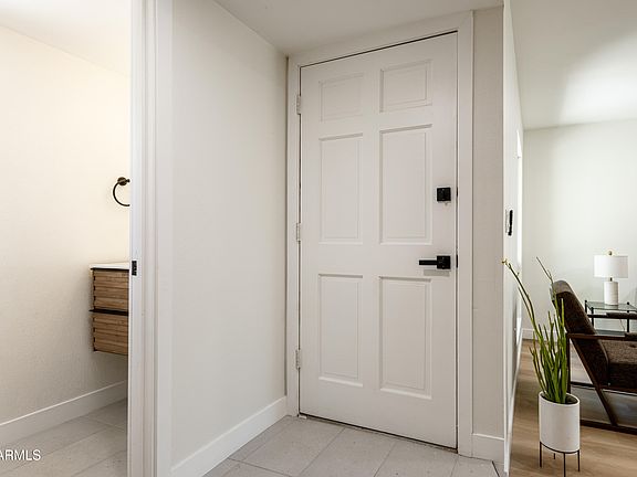 5th image of 6542 N 7TH Avenue #31