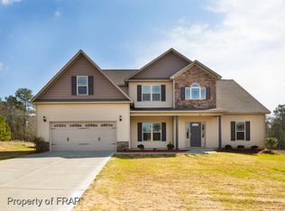 209 High Leaf Dr, Raeford, NC 28376