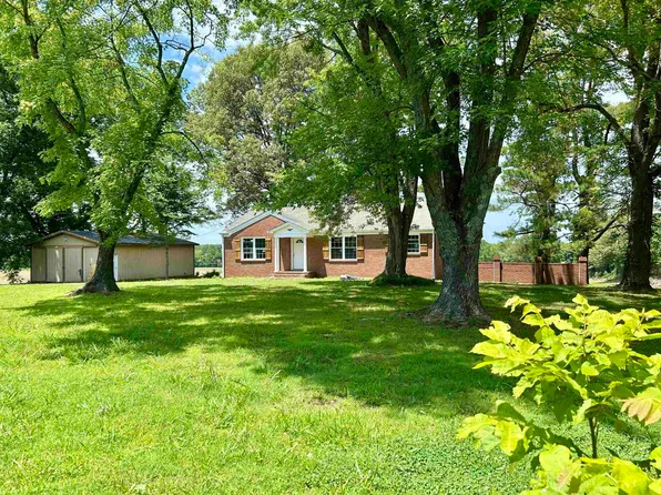 322 Floyd Akin Rd, Gates, TN 38037