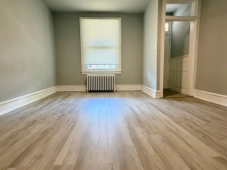 1724 Saint Paul St — Photo 3