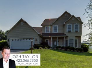 103 Cornerstone Dr, Johnson City, TN 37615