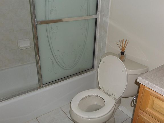 2nd image of 9712 Nadine St
