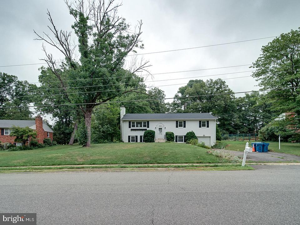 1st image of 4837 Randolph Dr