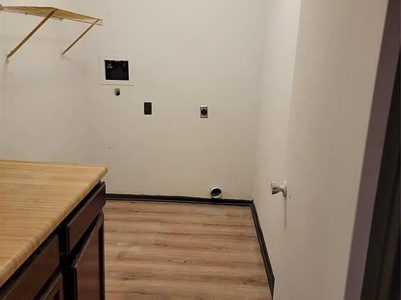 5th image of 10334 Paintbrush Ln