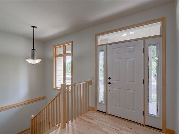 2nd image of 5205 Blazingstar Ln