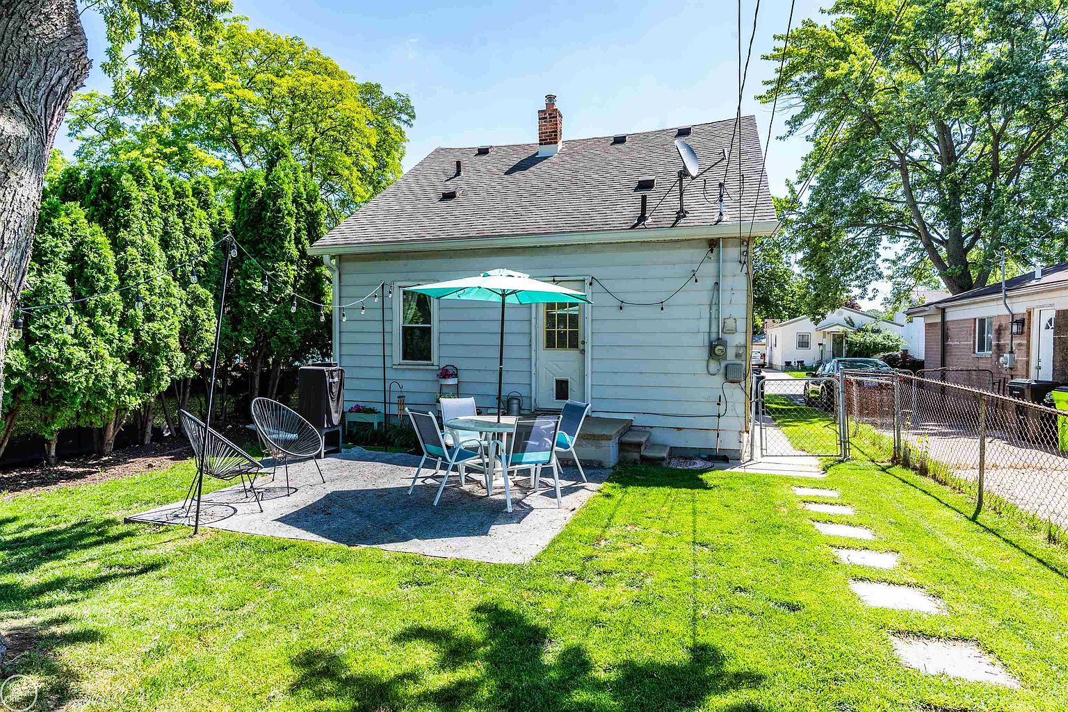27547 Brinker St, photo 19