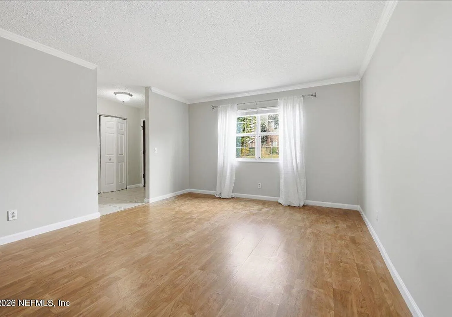 4810 Windrush Ln — Photo 4