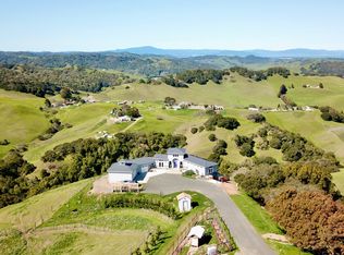 109 Rancho De La Rosa Rd, Martinez, CA 94553