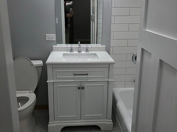 5th image of 1360 N Sandburg Ter APT 2104