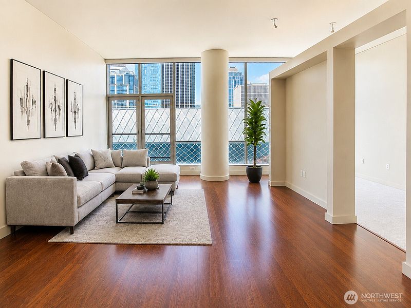 5th image of 909 5th Avenue #1103