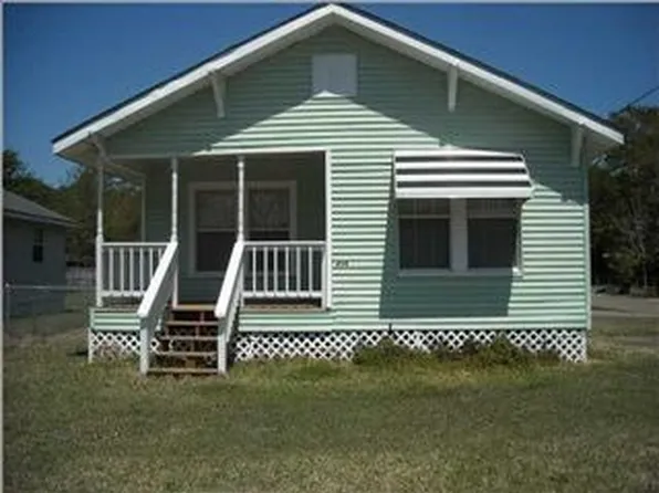 250 10th Ave, Chickasaw, AL 36611