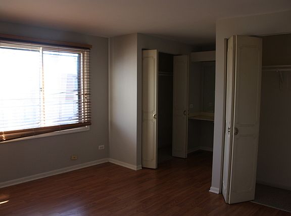 5th image of 4 Briarwood Ln