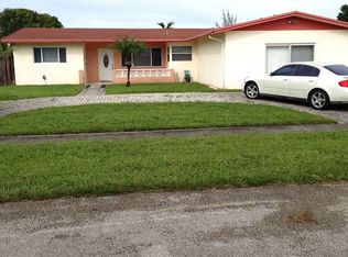 1306 Interlachen, North Lauderdale, FL 33068